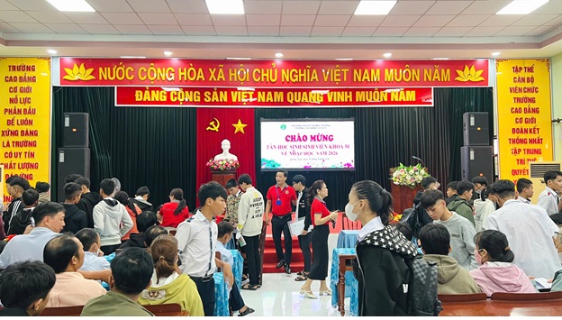 Sinh viên Khóa 50 nhập học Đợt I - Năm 2026.